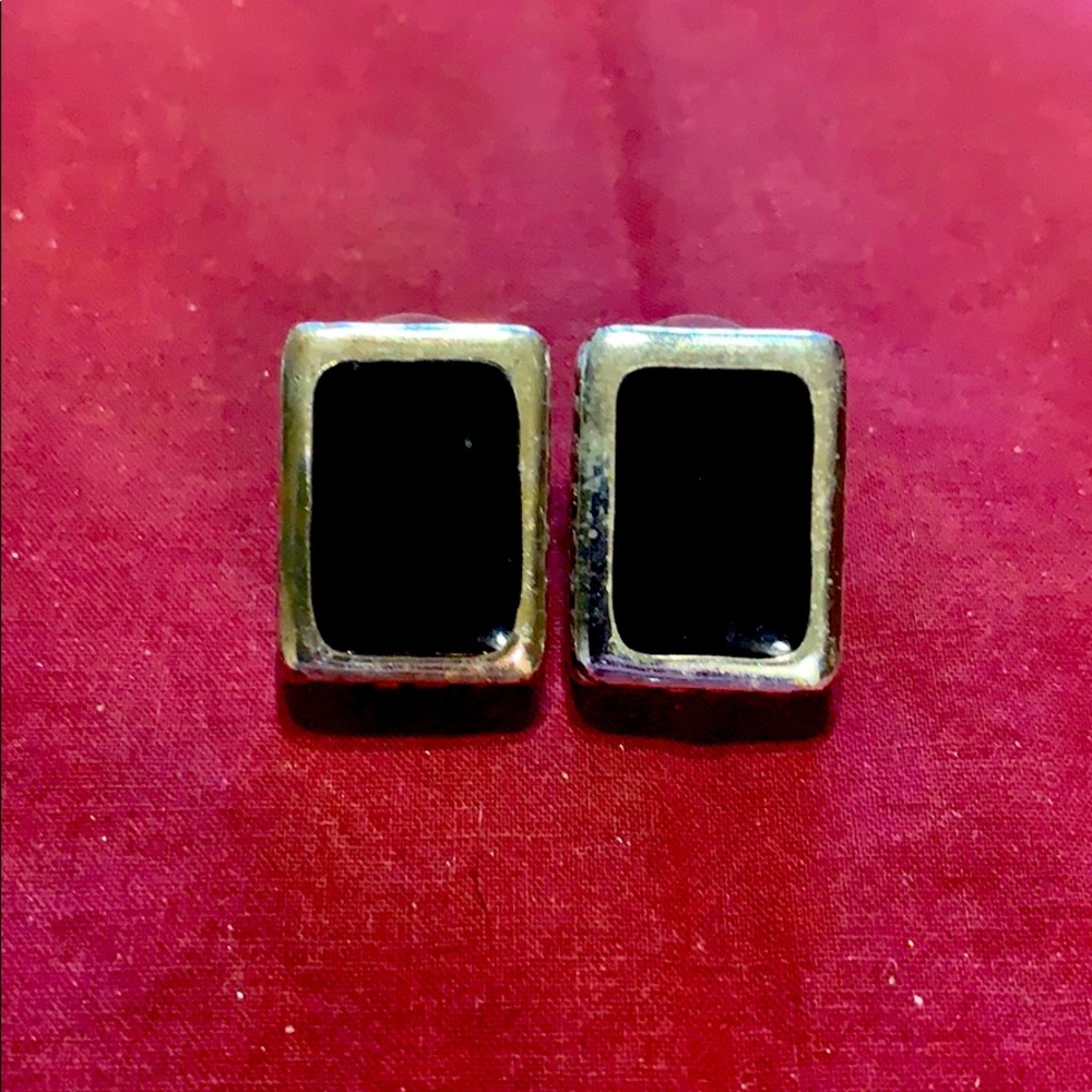 Black stone silver tone
